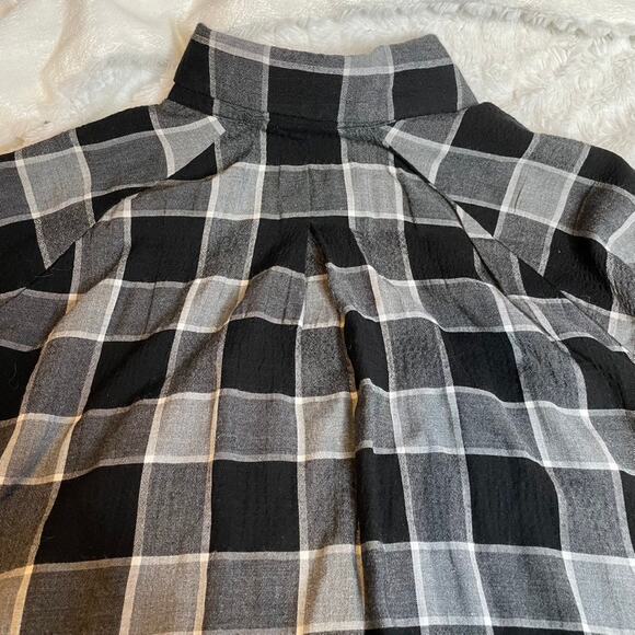 ALICE + OLIVIA Black Grey Longsleeve Plaid Tunic Top Button Up Small 6 - Picture 6 of 6